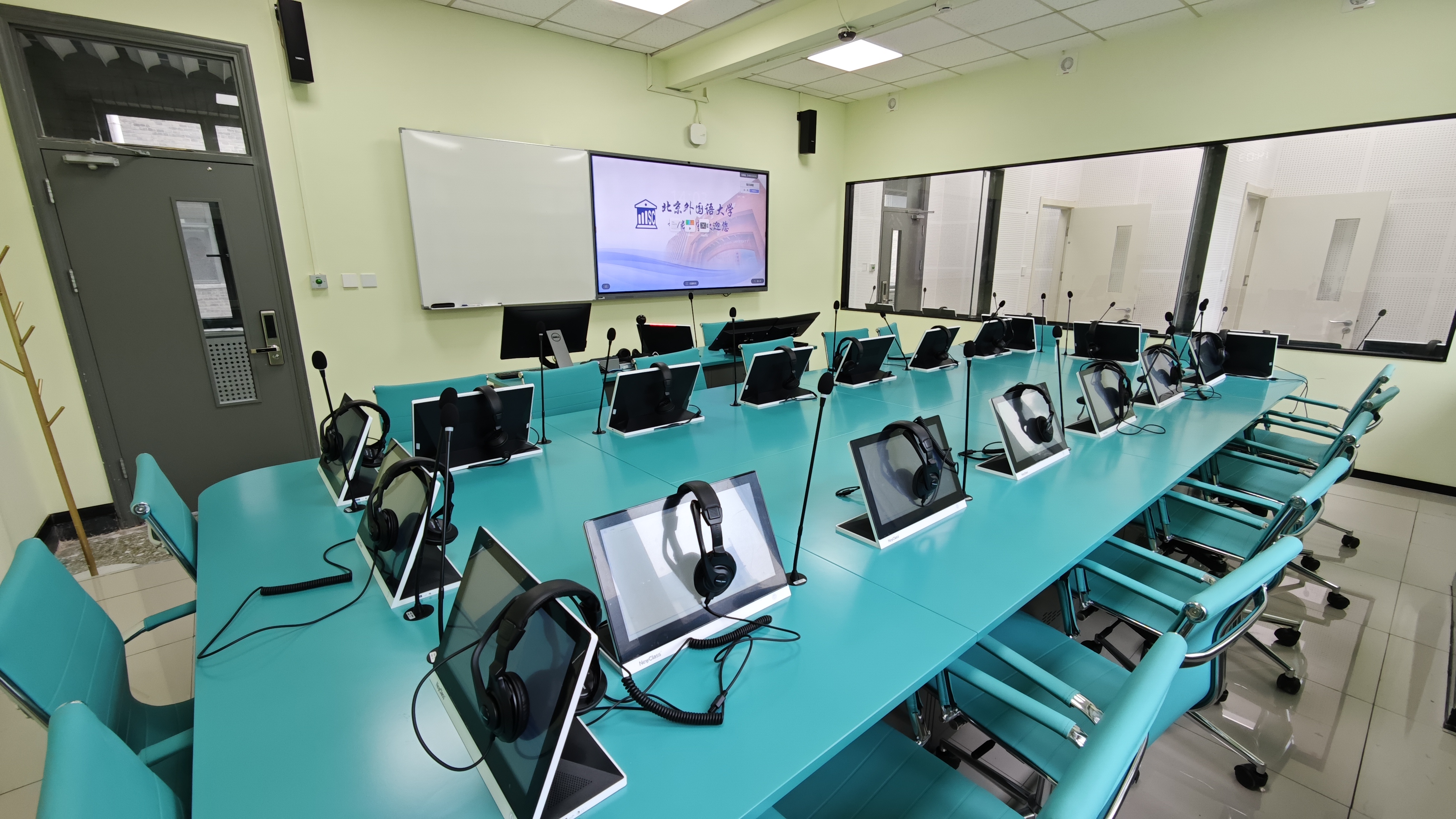 NewClass 案例展示——北京外国语大学“语言+AI”教学创新